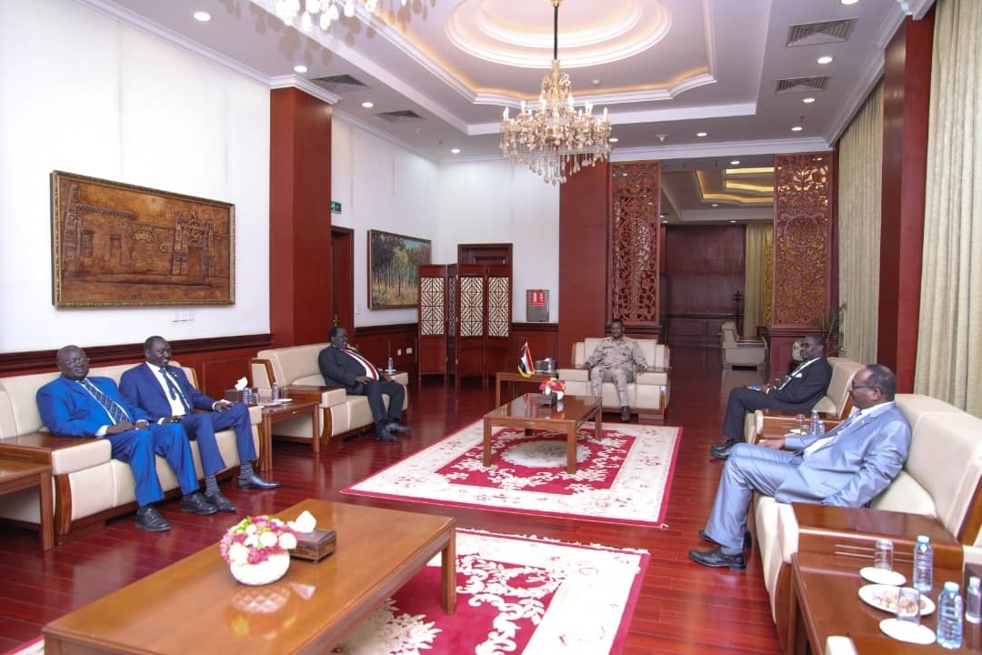 DAGLO DISCUSSES WITH SOUTH SUDAN MEDIATION ACHIEVING OF COMPERHENSIVE AND LASTING PEACE